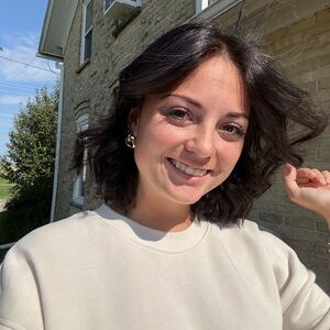 Meet your Posher, Marissa